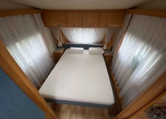                         Przyczepa kempingowa Hobby 495 - zdjęcie 5
                        