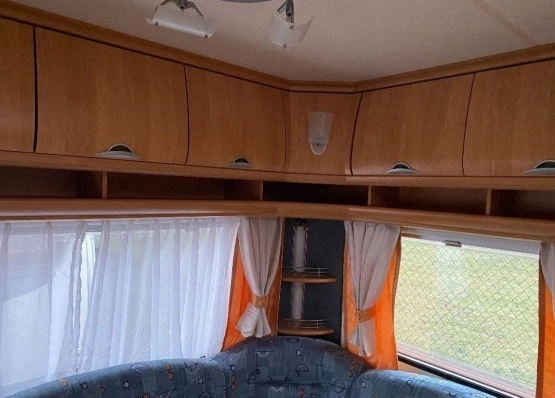                         Przyczepa kempingowa Hobby 495 - zdjęcie 9
                        