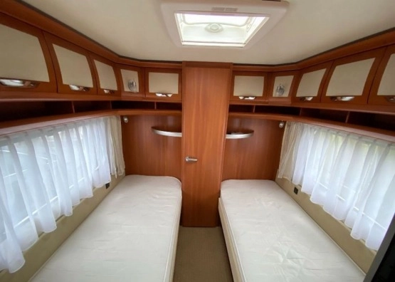                         Przyczepa kempingowa Hobby 540 - zdjęcie 12
                        