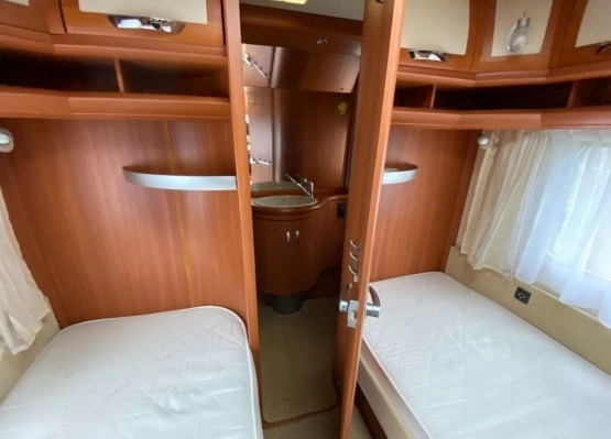                         Przyczepa kempingowa Hobby 540 - zdjęcie 5
                        