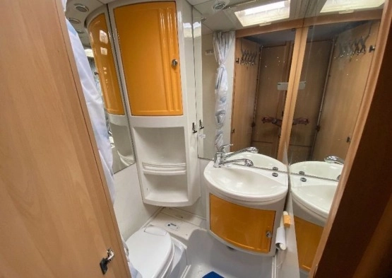                         Kamper Dethleffs - zdjęcie 7
                        