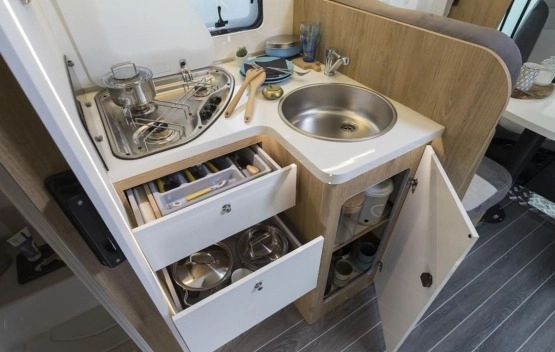                         Nowy kamper Ford CI HORON 84 M - zdjęcie 7
                        