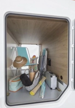                         Nowy kamper Ford CI HORON 84 M - zdjęcie 8
                        