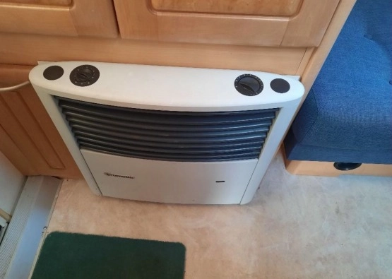                         Przyczepa kempingowa Hobby 440 Exclusive - zdjęcie 5
                        