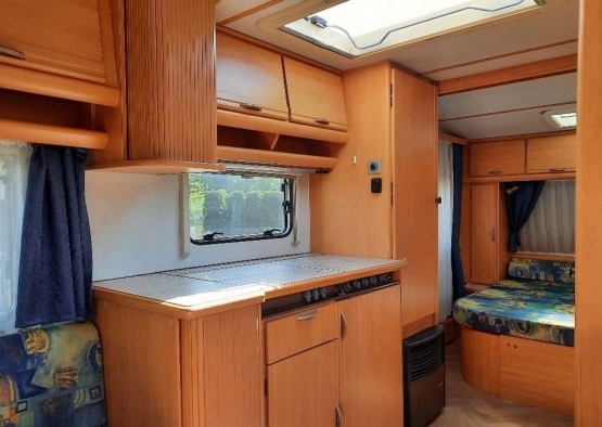                         Przyczepa kempingowa LMC 540 Luxsus - zdjęcie 3
                        