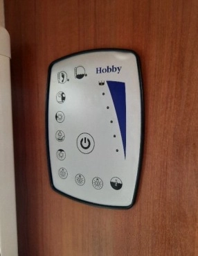                         Przyczepa kempingowa Hobby 495 Excellent - zdjęcie 6
                        