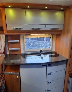                         Przyczepa kempingowa Hobby 540 Excelent - zdjęcie 4
                        