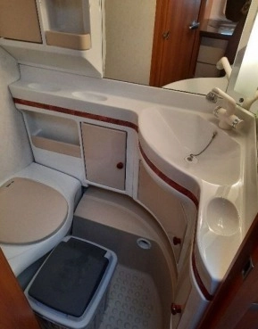                         Przyczepa kempingowa Hobby 540 Excelent - zdjęcie 8
                        