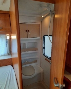                         Przyczepa kempingowa Hobby 540 Excellent UFE - zdjęcie 8
                        