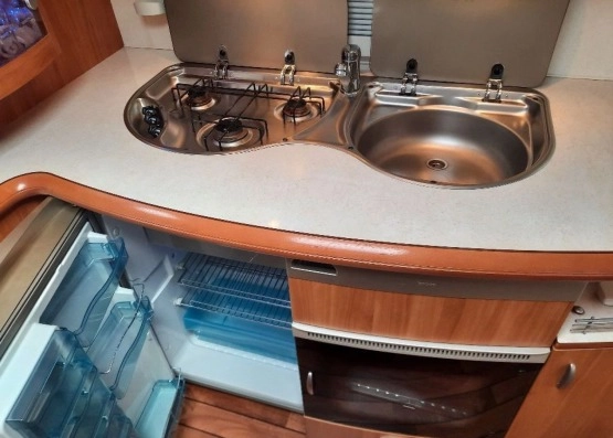                         Przyczepa kempingowa Hobby 560 Excellent - zdjęcie 6
                        