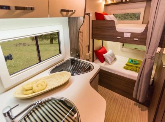                         Kamper Benimar Sport 324 - zdjęcie 10
                        