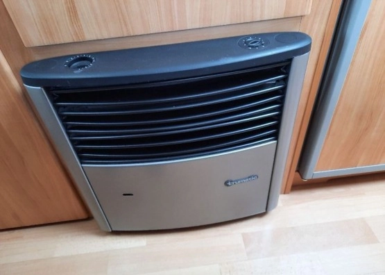                         Przyczepa kempingowa Adria ADORA 462 PH - zdjęcie 10
                        