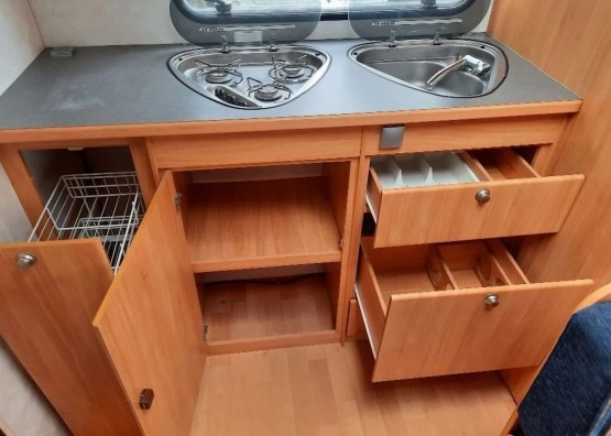                         Przyczepa kempingowa Adria ADORA 462 PH - zdjęcie 7
                        