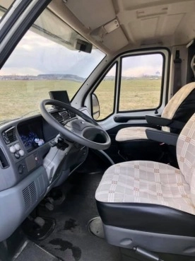                         Sprzedam pięknego kampera  - zdjęcie 14
                        