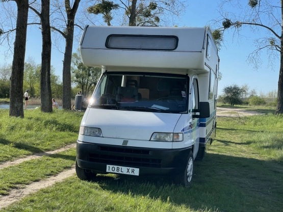                         Sprzedam SIEDMIO osobowego kampera ! - zdjęcie 3
                        