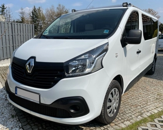                         Wynajem kamper - Renault Trafic 1,6 Kamperbus camper do wynajęcia - zdjęcie 4
                        