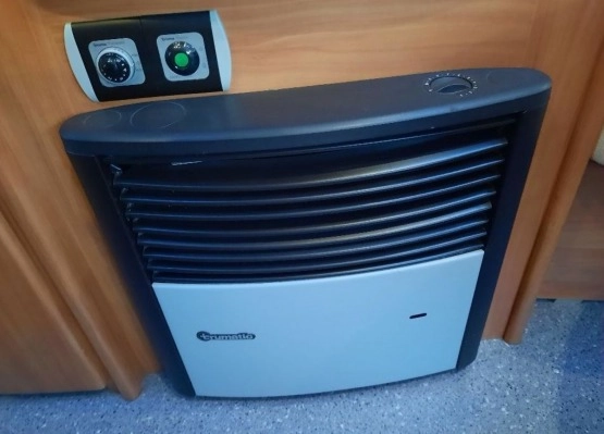                         Przyczepa kempingowa Dethleffs 510 - zdjęcie 8
                        