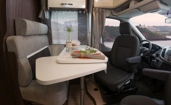                         Kamper Benimar Tessoro 440 UP - zdjęcie 6
                        