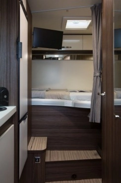                         Kamper Benimar Tessoro 440 UP - zdjęcie 9
                        