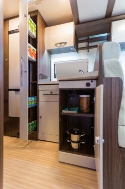                         Kamper Benimar Tessoro 442 - zdjęcie 8
                        