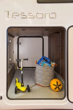                         Kamper Benimar Tessoro 463 - zdjęcie 15
                        