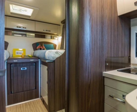                         Kamper Benimar Tessoro 463 - zdjęcie 8
                        