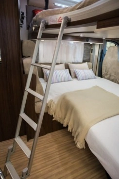                         Kamper Benimar Tessoro 483 - zdjęcie 11
                        