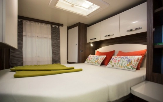                         Kamper Benimar Tessoro 494 - zdjęcie 3
                        