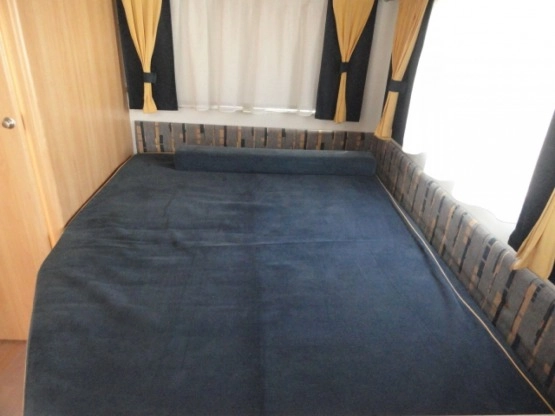                         Sprzedam Przyczepę Kempingową HOME CAR 466 KLIMA - zdjęcie 2
                        