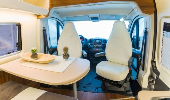                         Kamper Blaszak Benimar Benivan 118 - zdjęcie 7
                        