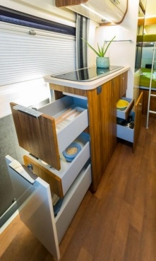                         Kamper Blaszak Benimar Benivan 118 - zdjęcie 8
                        