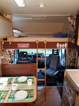                         Fiat Ducato CI Carioca  2.8 idtd Klimatyzacja silnikowa, Solar, Tempomat, Poduszki, 6-osobowy - zdjęcie 15
                        