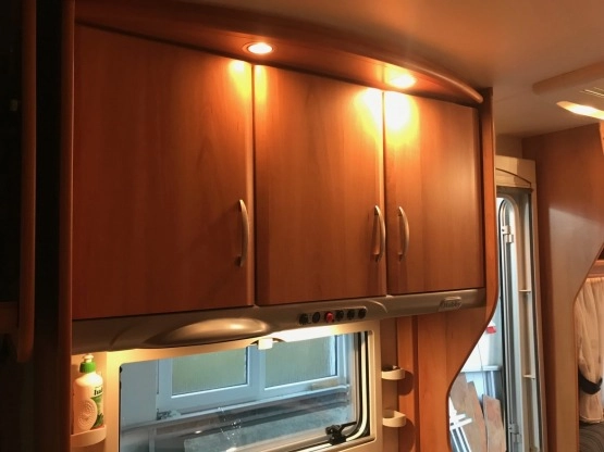                         Hobby De Luxe easy 450 UB w stanie idealnym - zdjęcie 11
                        