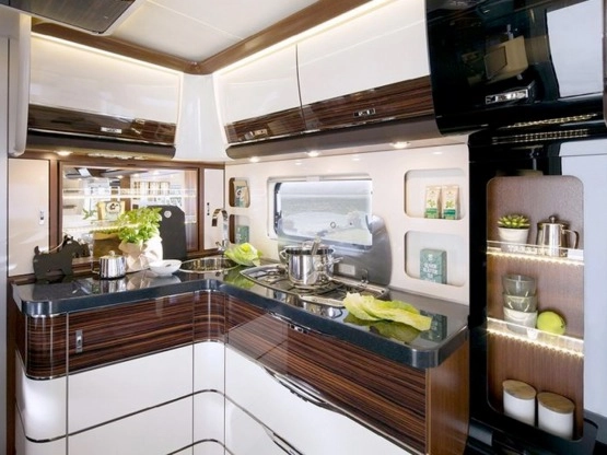                         Przyczepa kempingowa fabrycznie nowa Tabbert Cellini 750 HTD 2,5 najnowszy model 2018 - zdjęcie 10
                        