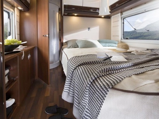                         Przyczepa kempingowa fabrycznie nowa Tabbert Cellini 750 HTD 2,5 najnowszy model 2018 - zdjęcie 4
                        