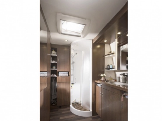                         Przyczepa kempingowa fabrycznie nowa Tabbert Cellini 750 HTD 2,5 najnowszy model 2018 - zdjęcie 5
                        