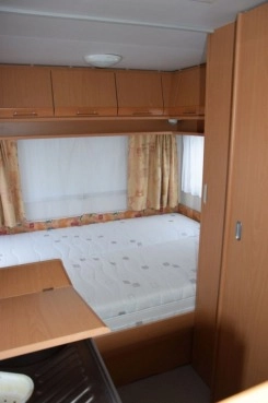                         Chateau 450 C - zdjęcie 5
                        