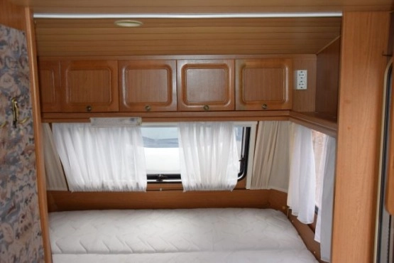                         Dethleffs nomad 390 - zdjęcie 8
                        