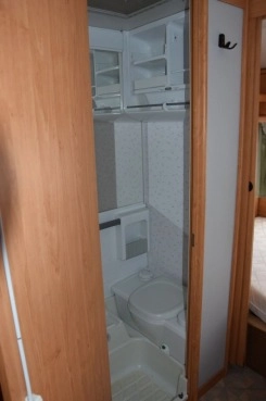                         Knaus Sudwind 6504 - zdjęcie 6
                        