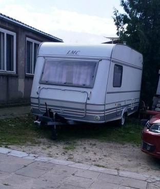                         Przyczepa kempingowa LMC 3,9m 4os  - zdjęcie 1
                        