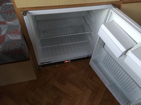                         Niewiadów N126N Tv Lodówka Ogrzewanie Przedsionek 1998 rok Zarejestrowana i opłacona Stan Bardzo Dobry - zdjęcie 12
                        