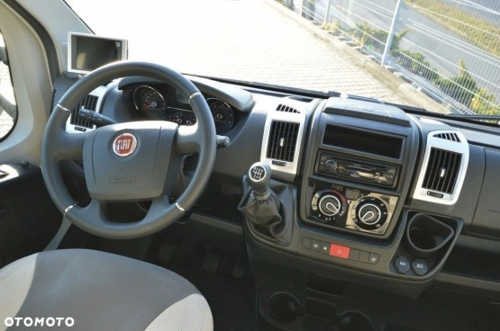                         Dethleffs Sunlight T60 6m 3 os 2017 Wadowscy Kamper Sunlight T60 kompakt dla 3 osób, niemiecki camper - zdjęcie 7
                        