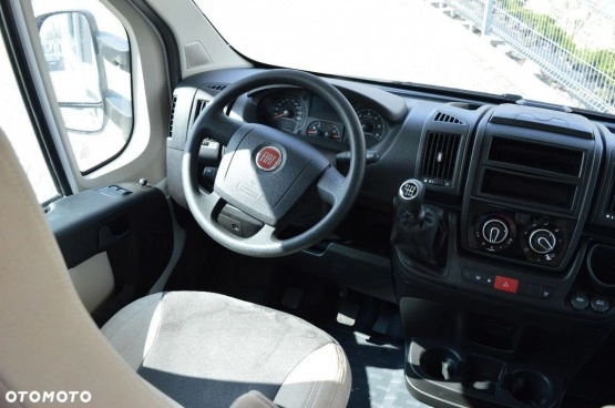                         Sunlight A70 180 KM 2017 - Jedyny W PL - Wadowscy - zdjęcie 10
                        