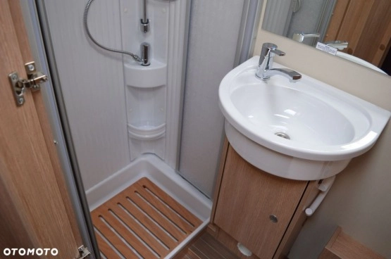                         Sunlight A70 180 KM 2017 - Jedyny W PL - Wadowscy - zdjęcie 3
                        