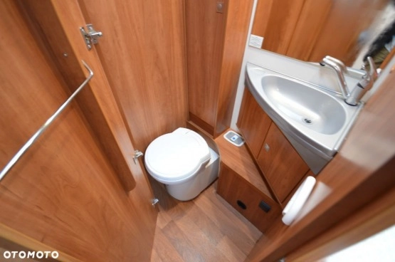                         Dethleffs T7057EB 5-Cio Os. 2017 Fvat 23% - zdjęcie 6
                        