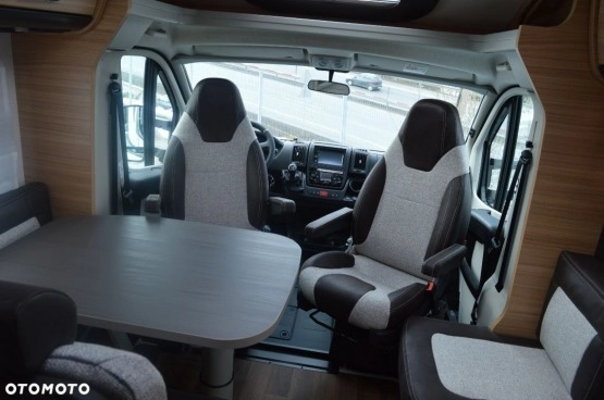                         Dethleffs Advantage T7051 DBM   - zdjęcie 8
                        