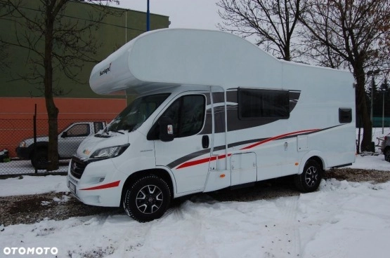                         Sunlight A68 2017 6.os Alkowa 2.3l WARSZAWA fvat 23% Wadowscy Rodzinna alkowa z łóżkiem piętrowym kamper camper Sunlight A68 6.Os Alkowa 2.3l WADOWSCY WARSZAWA Fvat 23% - zdjęcie 2
                        
