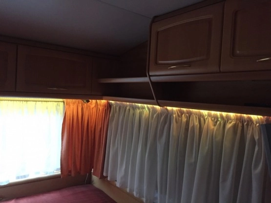                         Knaus azur 550 - zdjęcie 6
                        