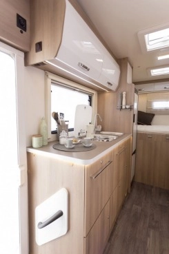                         Nowy RollerTeam 298 - do wynajęcia w Gdyni - zdjęcie 4
                        