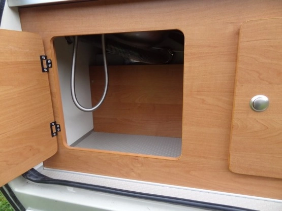                         Caretta 1500 teardrop - zdjęcie 4
                        